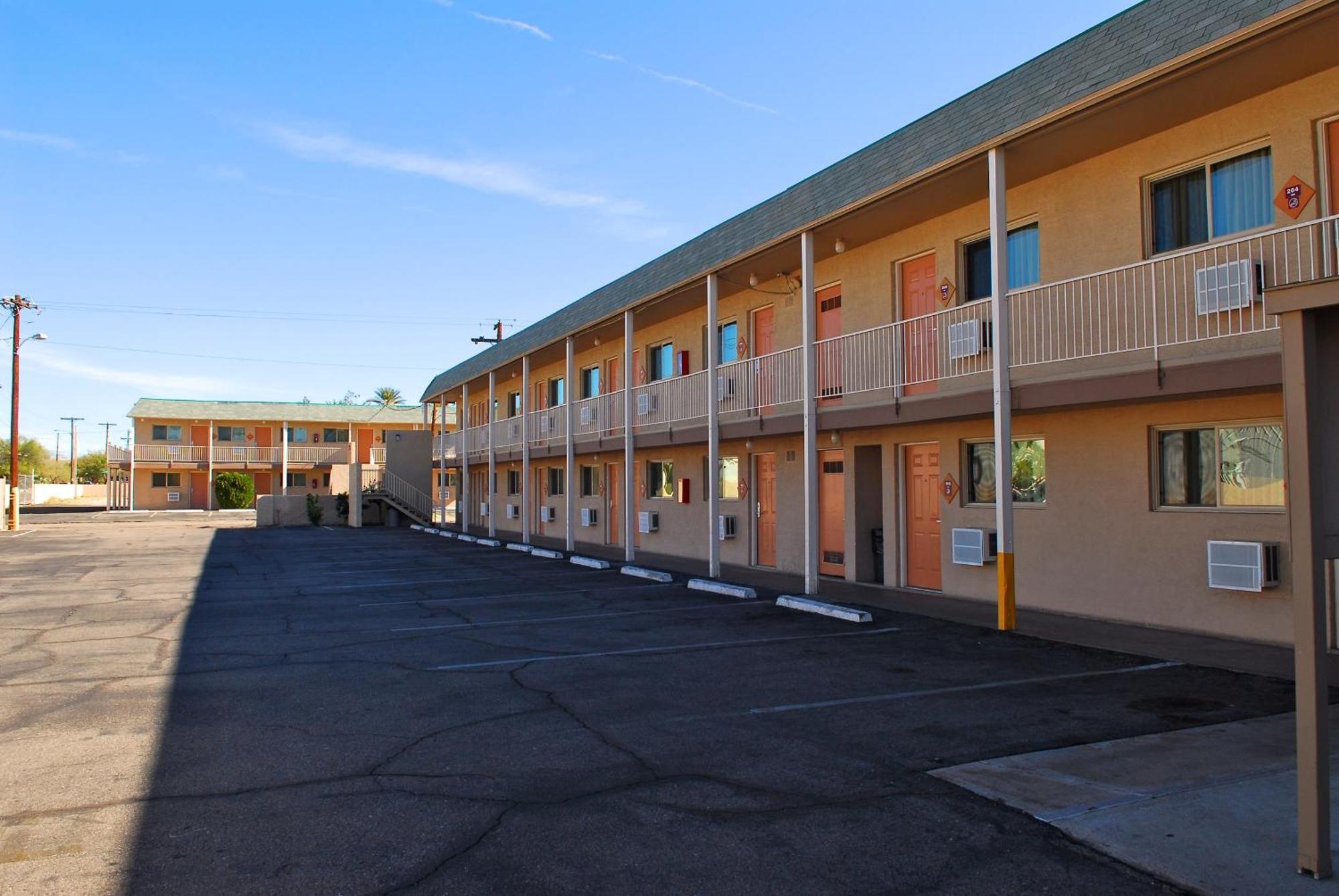 Stone Inn Extended Stay U Of A Tucson Exteriör bild