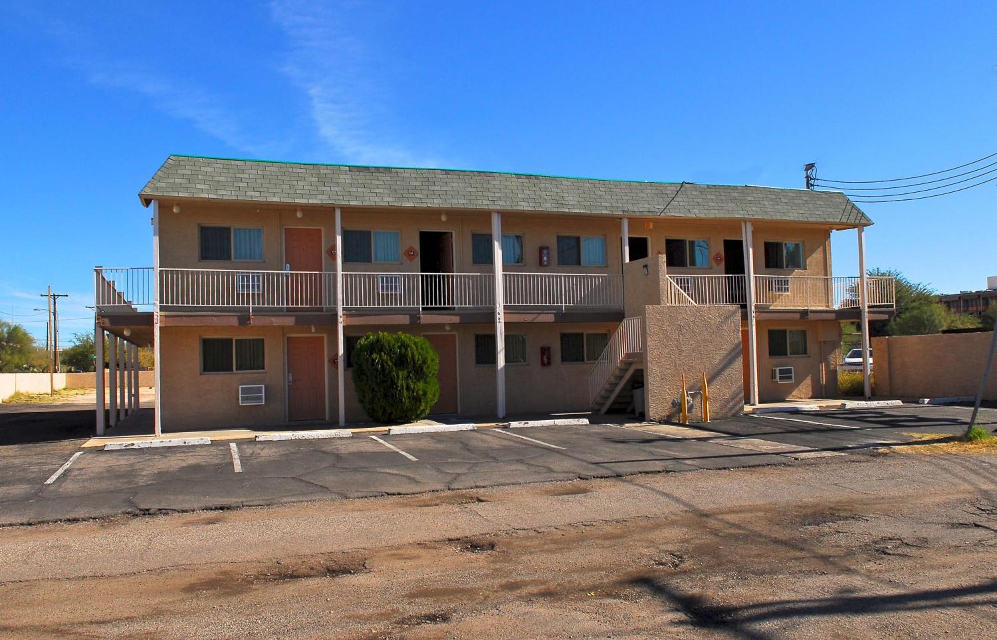 Stone Inn Extended Stay U Of A Tucson Exteriör bild
