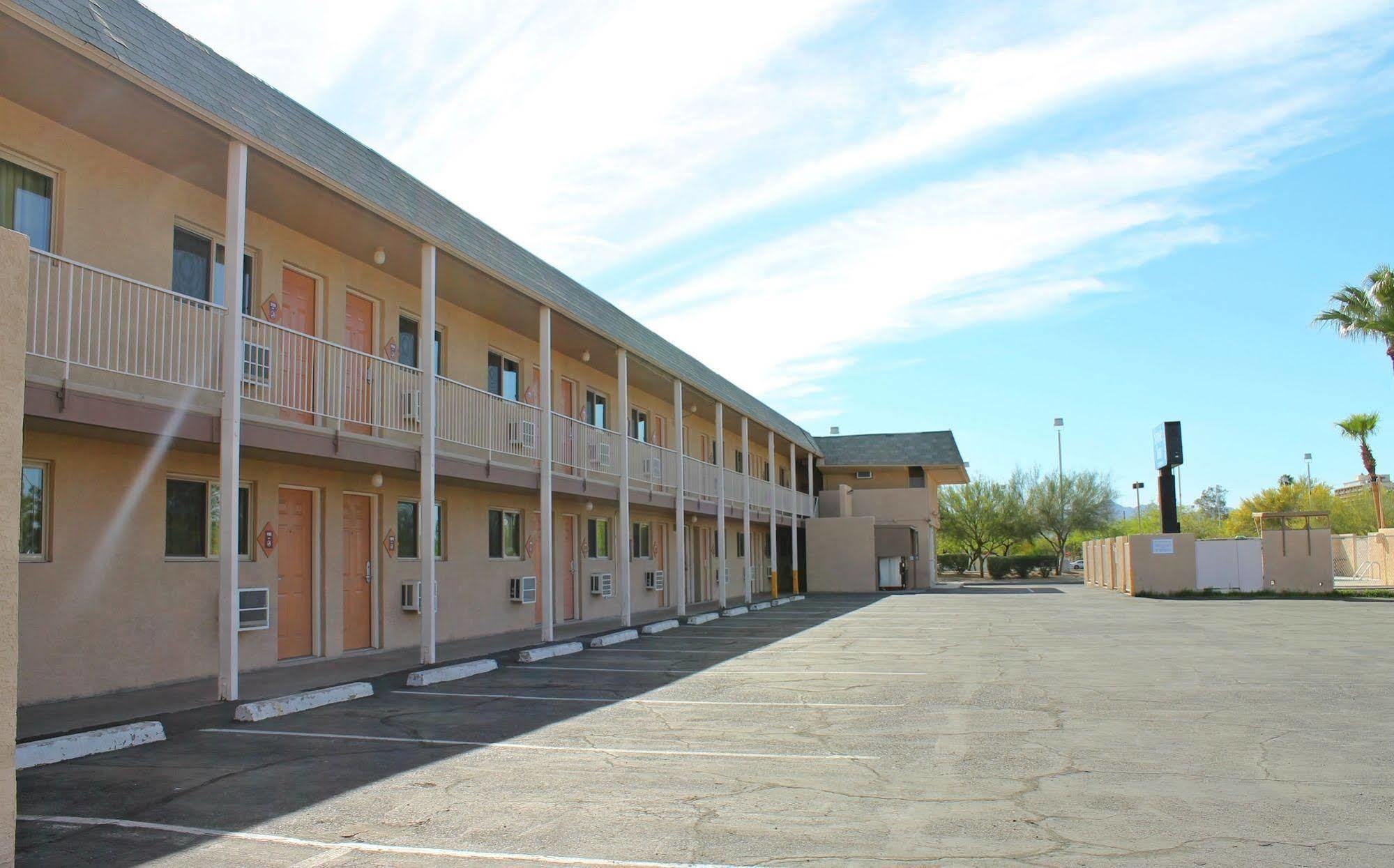 Stone Inn Extended Stay U Of A Tucson Exteriör bild